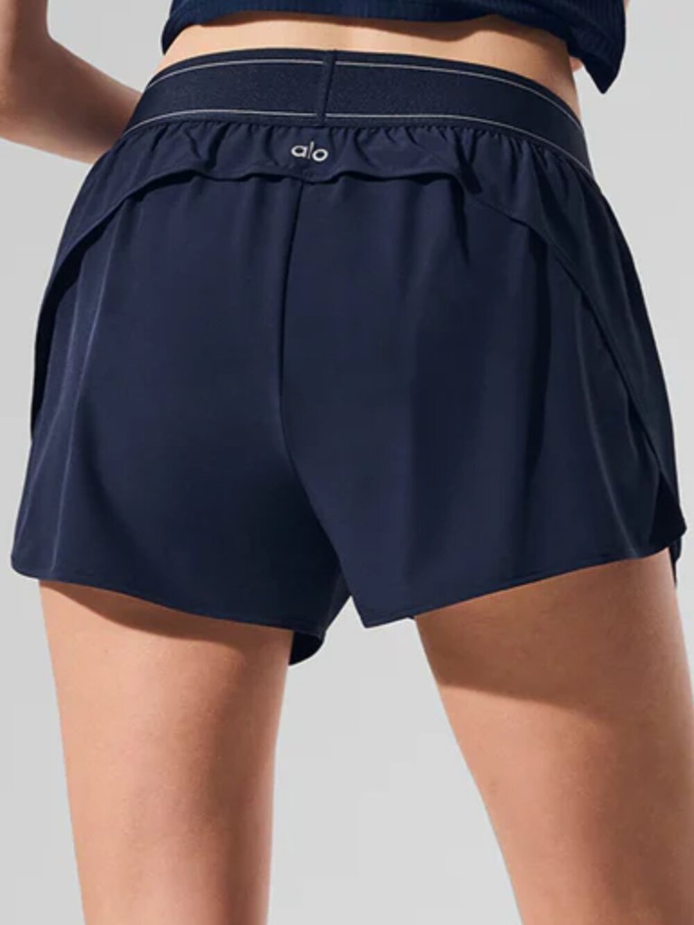 Alo Yoga Match Point Short Navy Blue🌊Athletic Luxury Meets Everyday Style😉 - Picture 10 of 10